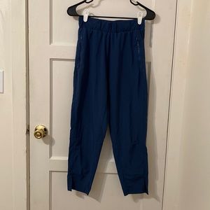 Z by Zella cropped workout pants in XS